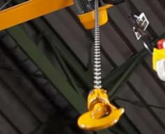 TREINAMENTO PARA MANUTENTORES DE PÓRTICOS ROLANTES